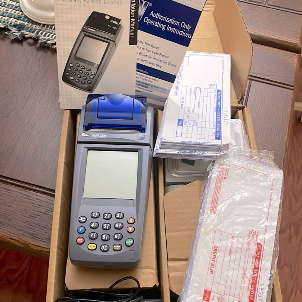 Nudity 8000- Verifone